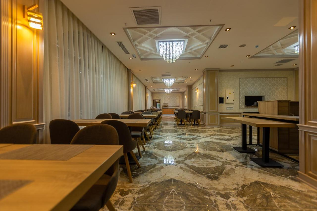 Metro City Hotel Baku Kültér fotó