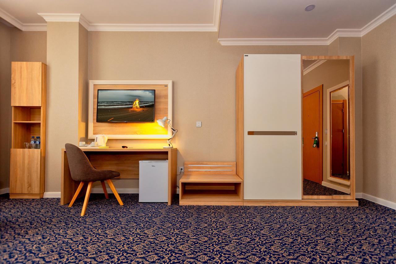 Metro City Hotel Baku Kültér fotó