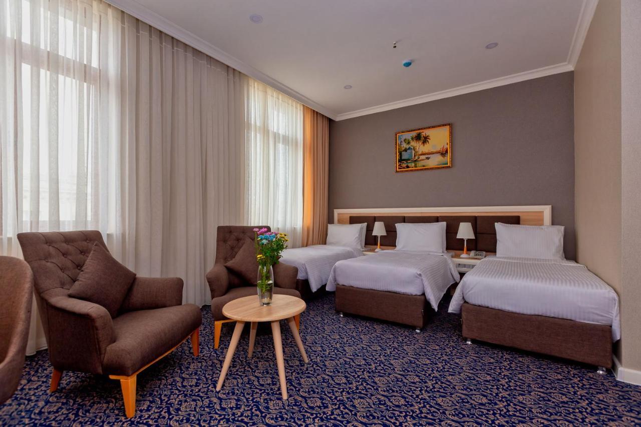 Metro City Hotel Baku Kültér fotó