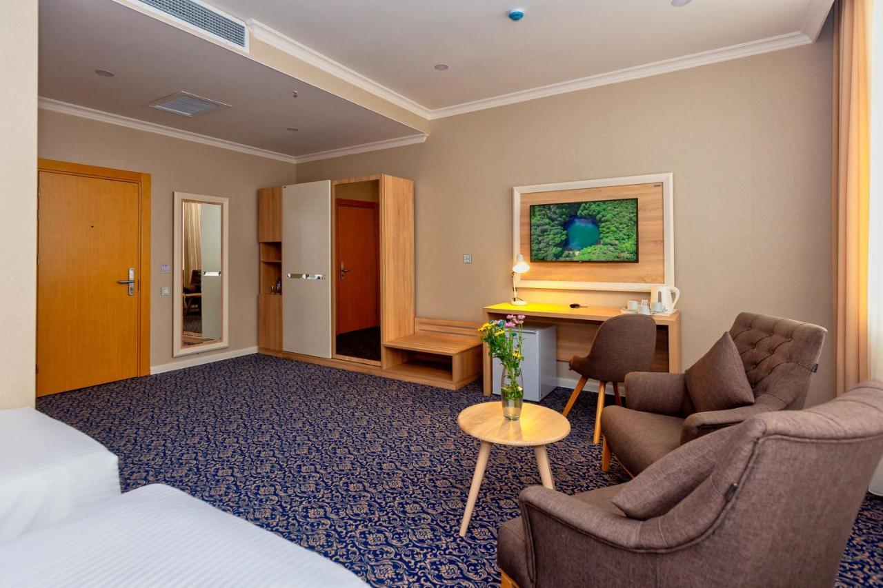 Metro City Hotel Baku Kültér fotó