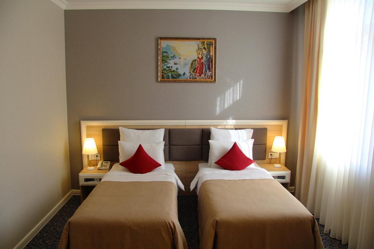 Metro City Hotel Baku Kültér fotó
