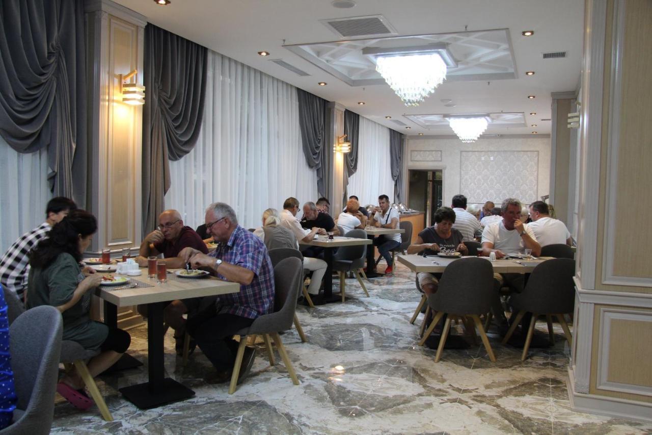 Metro City Hotel Baku Kültér fotó