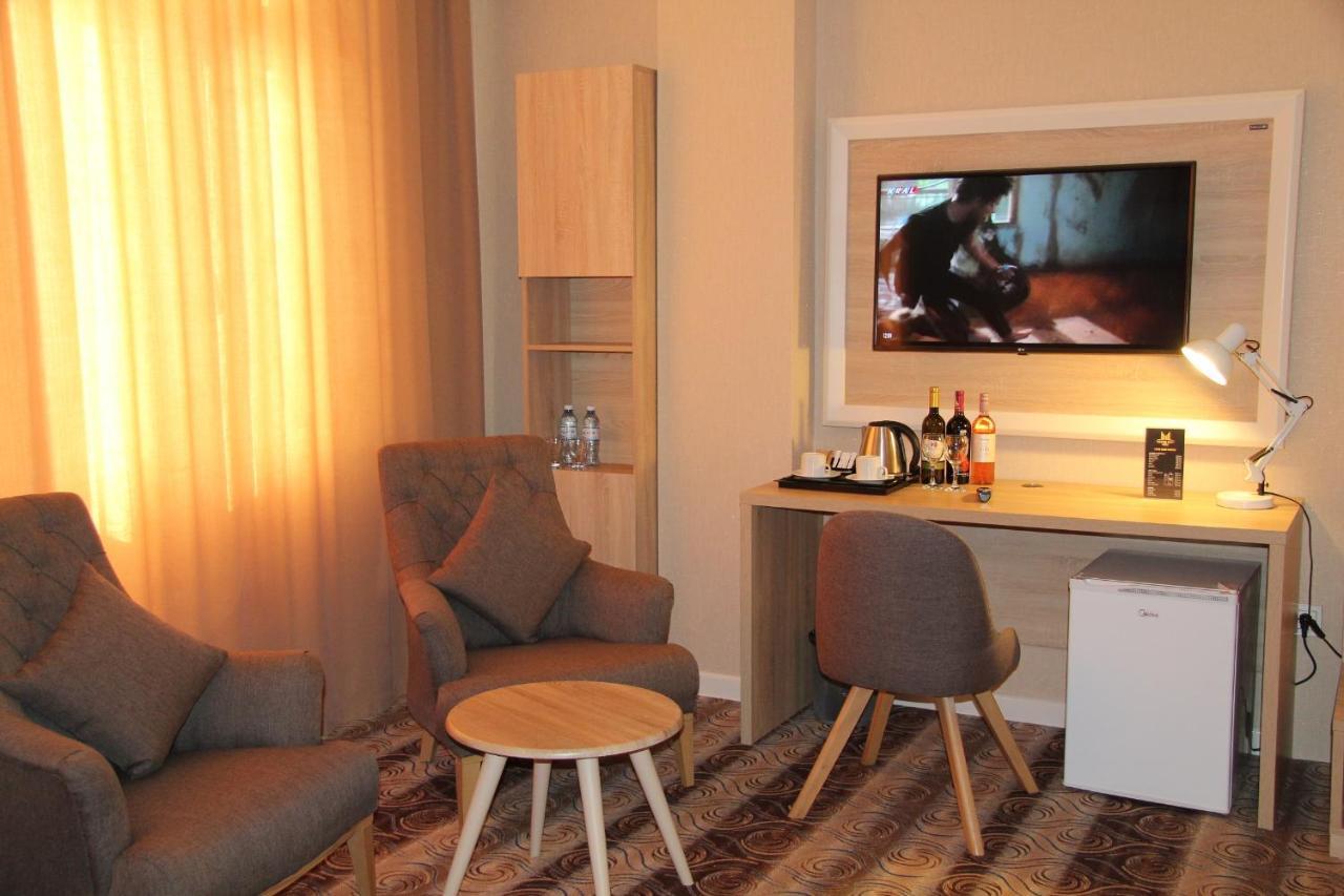 Metro City Hotel Baku Kültér fotó